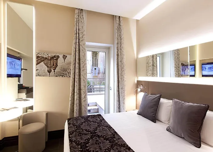 Quirinale Luxury Hotel 3*