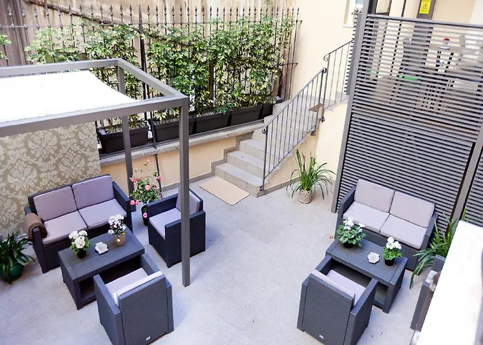 Quirinale Luxury Hotel 3*